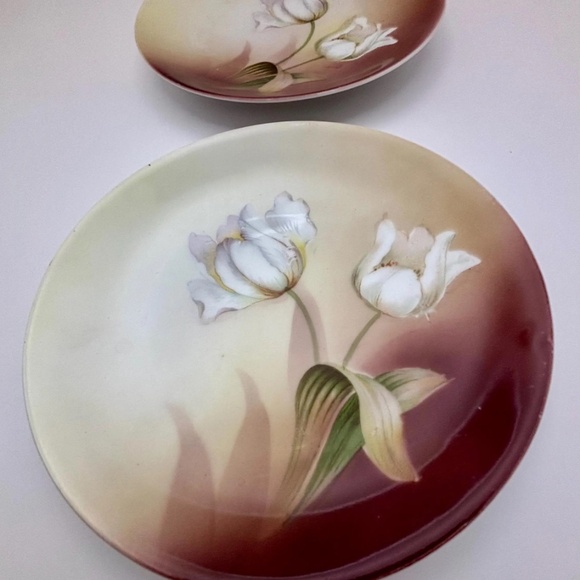 2 Vintage Reinhold Schlegelmilch (RS) Germany 6.5  white tulip floral dessert pl - Picture 7 of 10